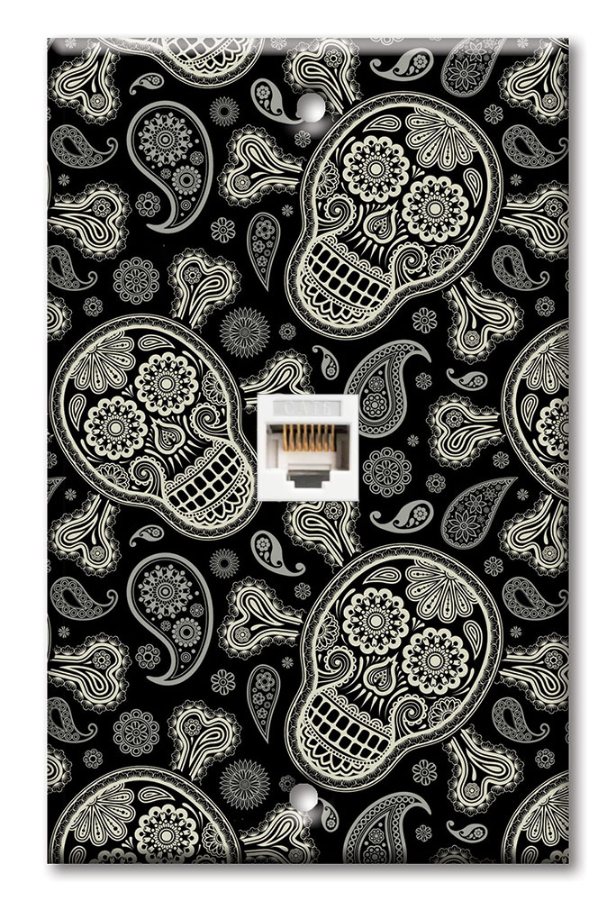 Paisley Skull and Crossbones - #940